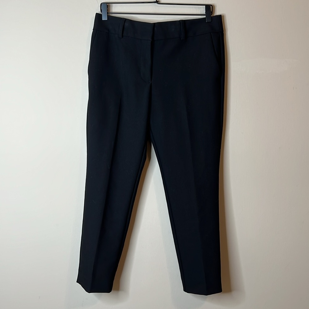 Loft black dress pant size 6P slim